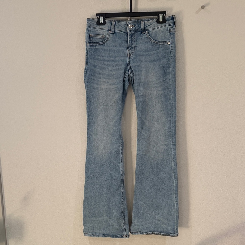 H&M Light Blue Flared Women's Jeans